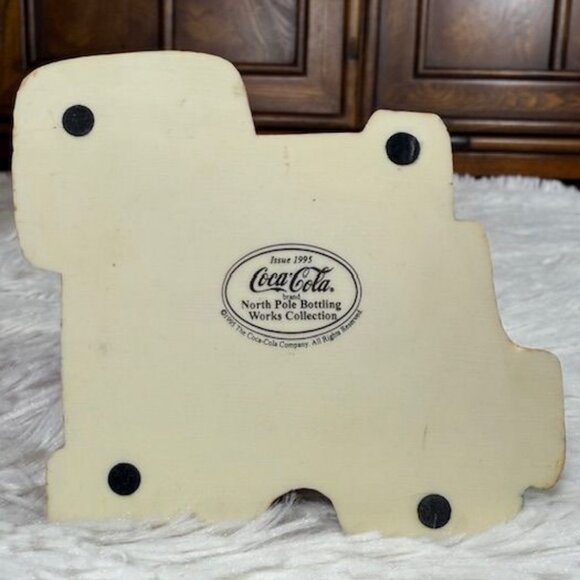 Vintage Coca-Cola 'An Elf's Favorite Chore' North Pole Bottling Works #71002 - Picture 12 of 16